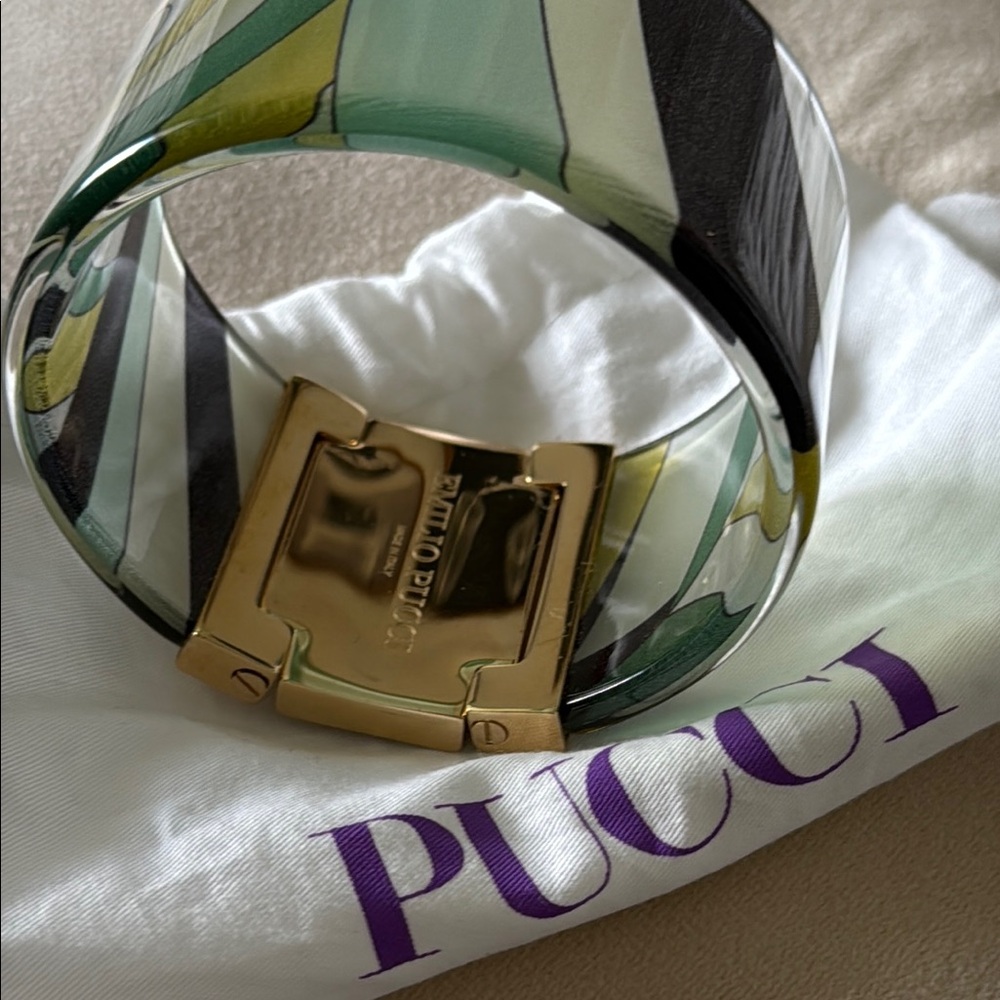 Emilio Pucci retro green and black resin cuff - Picture 8 of 14